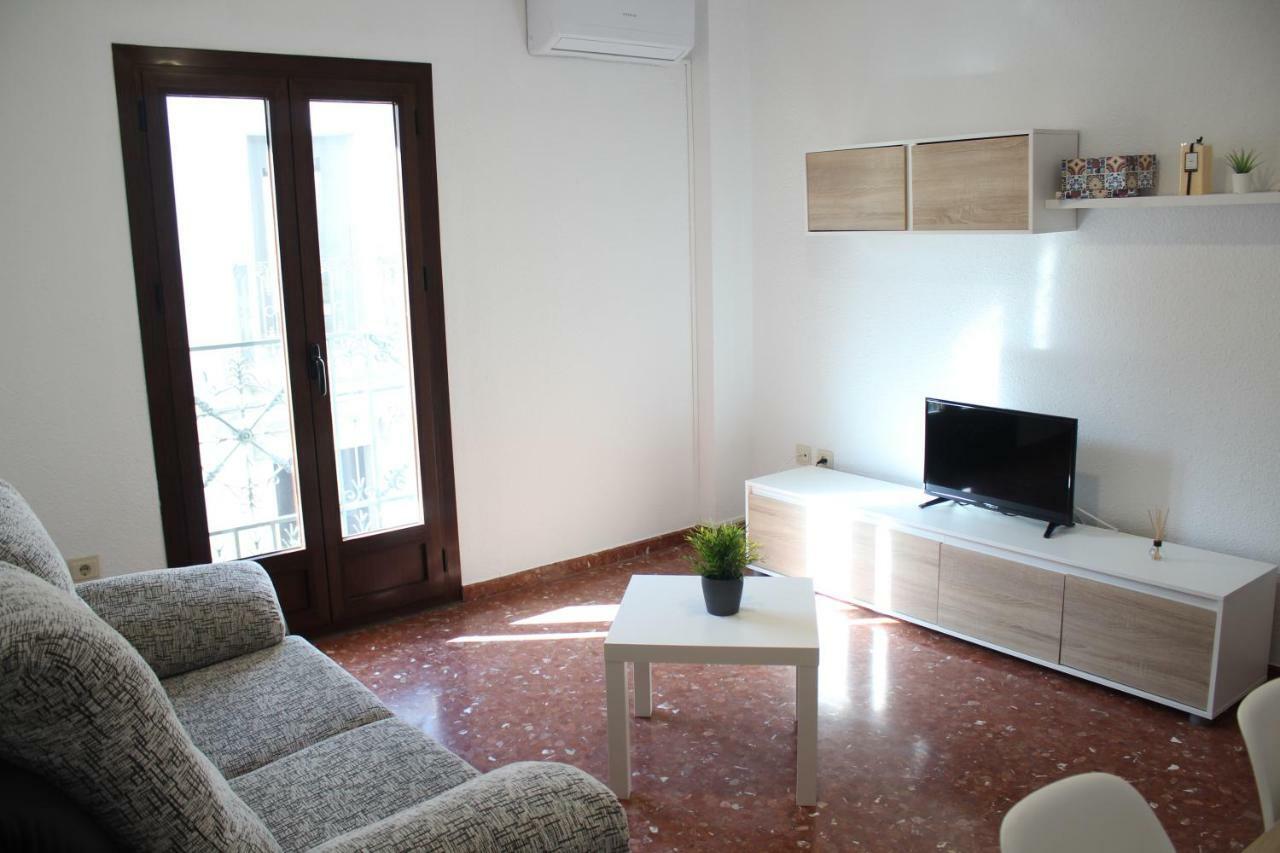 Apartamentos Nueva 13 Ronda Eksteriør billede