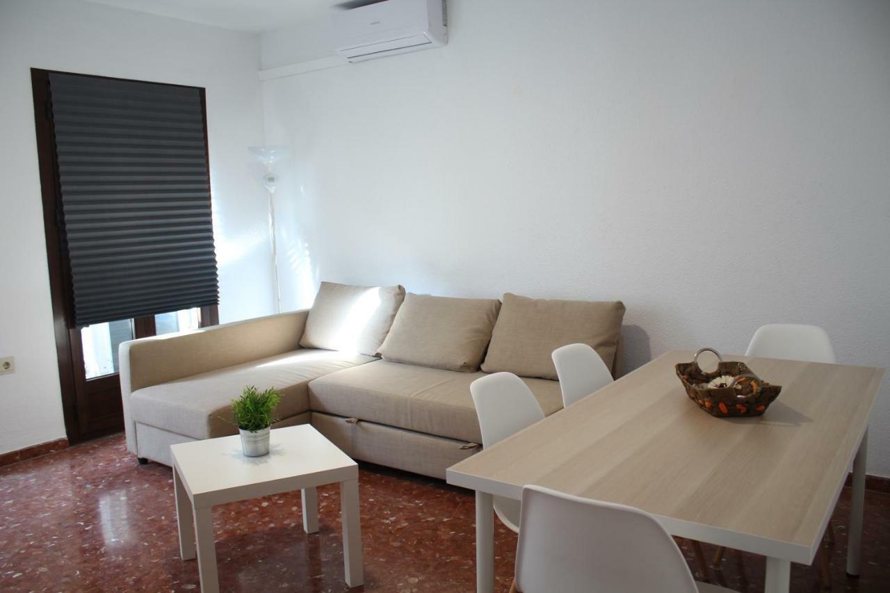 Apartamentos Nueva 13 Ronda Eksteriør billede